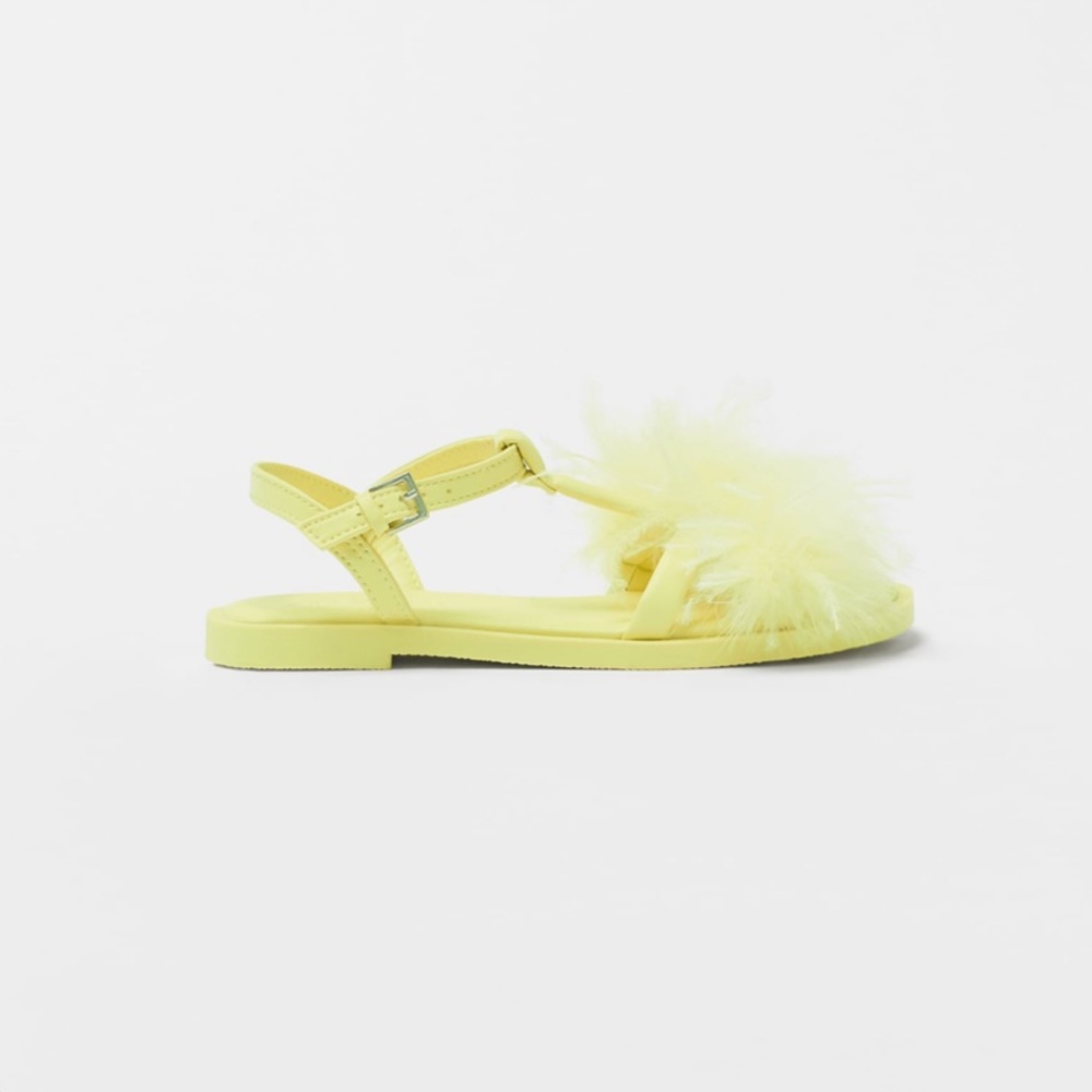 Zara Kids Yellow Feathered Sandal, Size 36 NWT